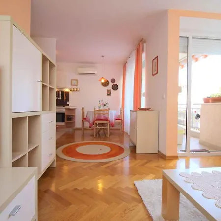 In Porec/istrien 36932 Apartment
